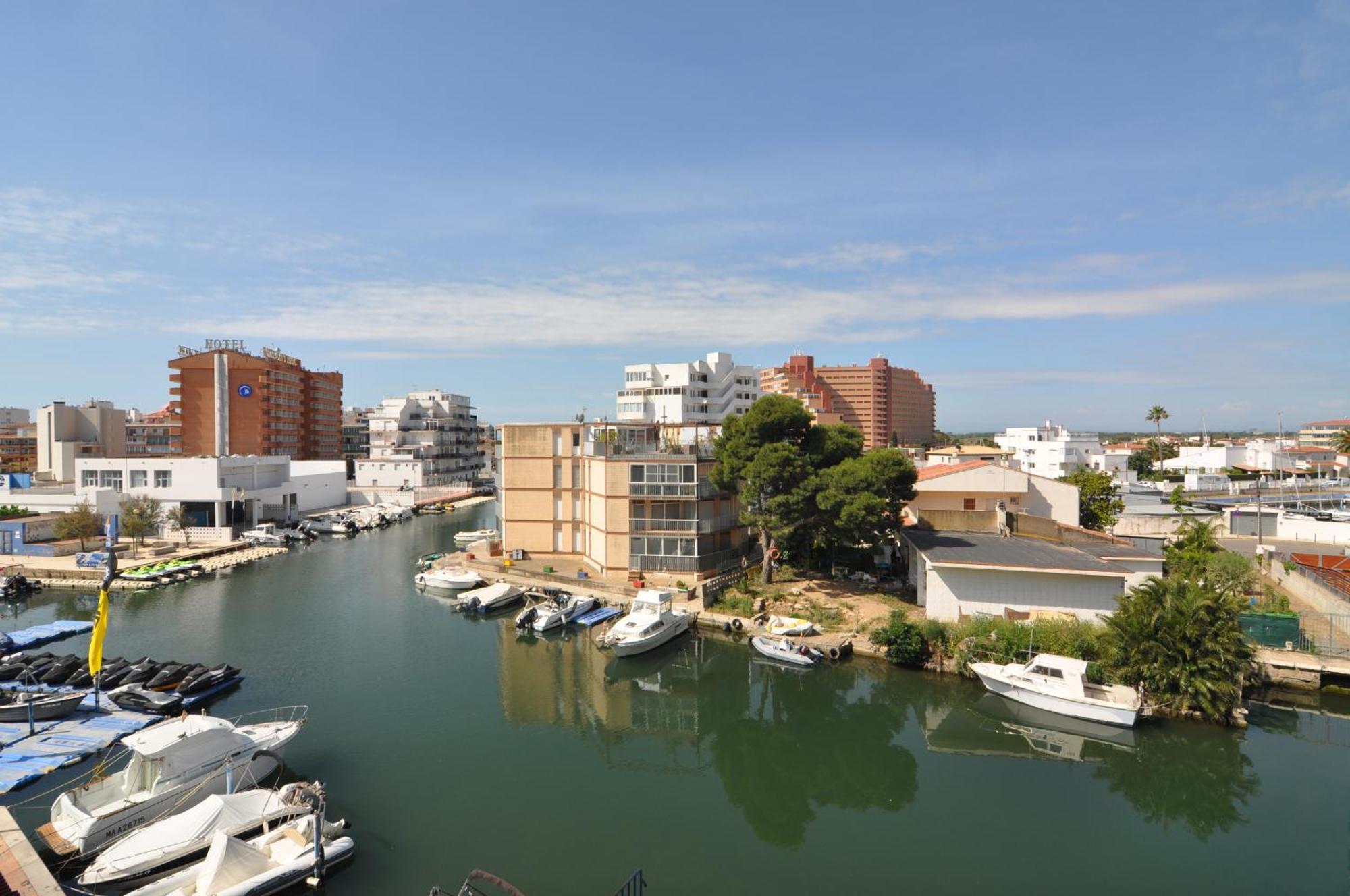 Rnet-Port Margarita 3D Apartment Roses Exterior photo